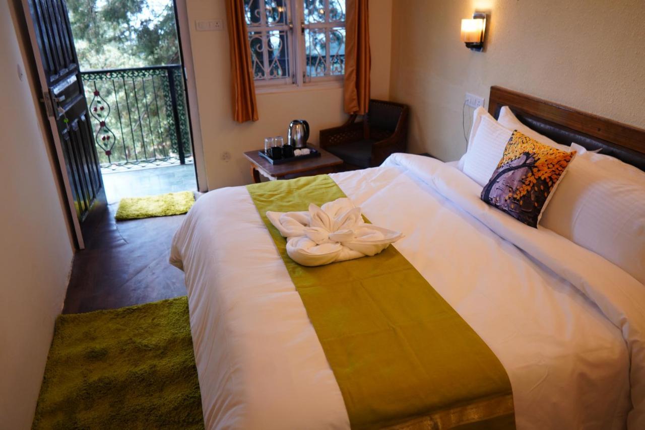 Jakhu Vibes Shimla Ngoại thất bức ảnh